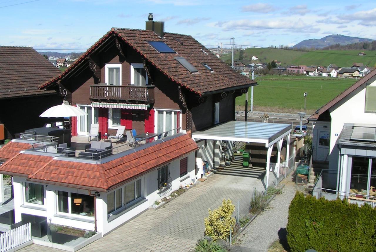 Pension Chalet Charme Siebnen Kültér fotó